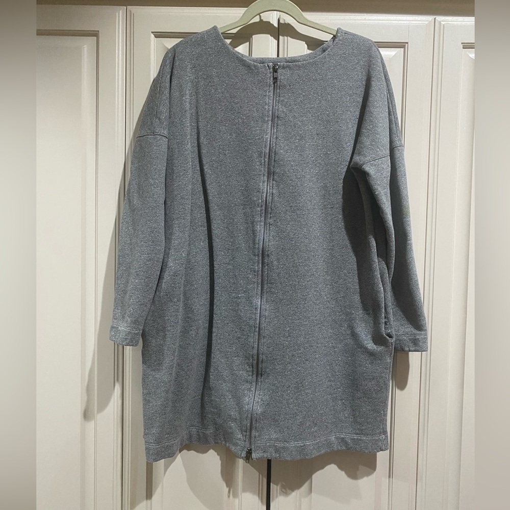 SWEATY BETTY heather gray sweatshirt